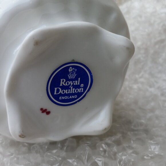 Royal Doulton Flower Bouquet Small English Porcelain Fine Bone China - Picture 12 of 13